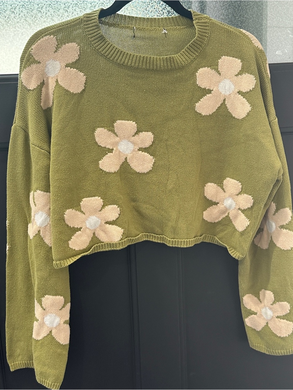 Blue Blush Cropped Bell Sleeve Sweater Sz M